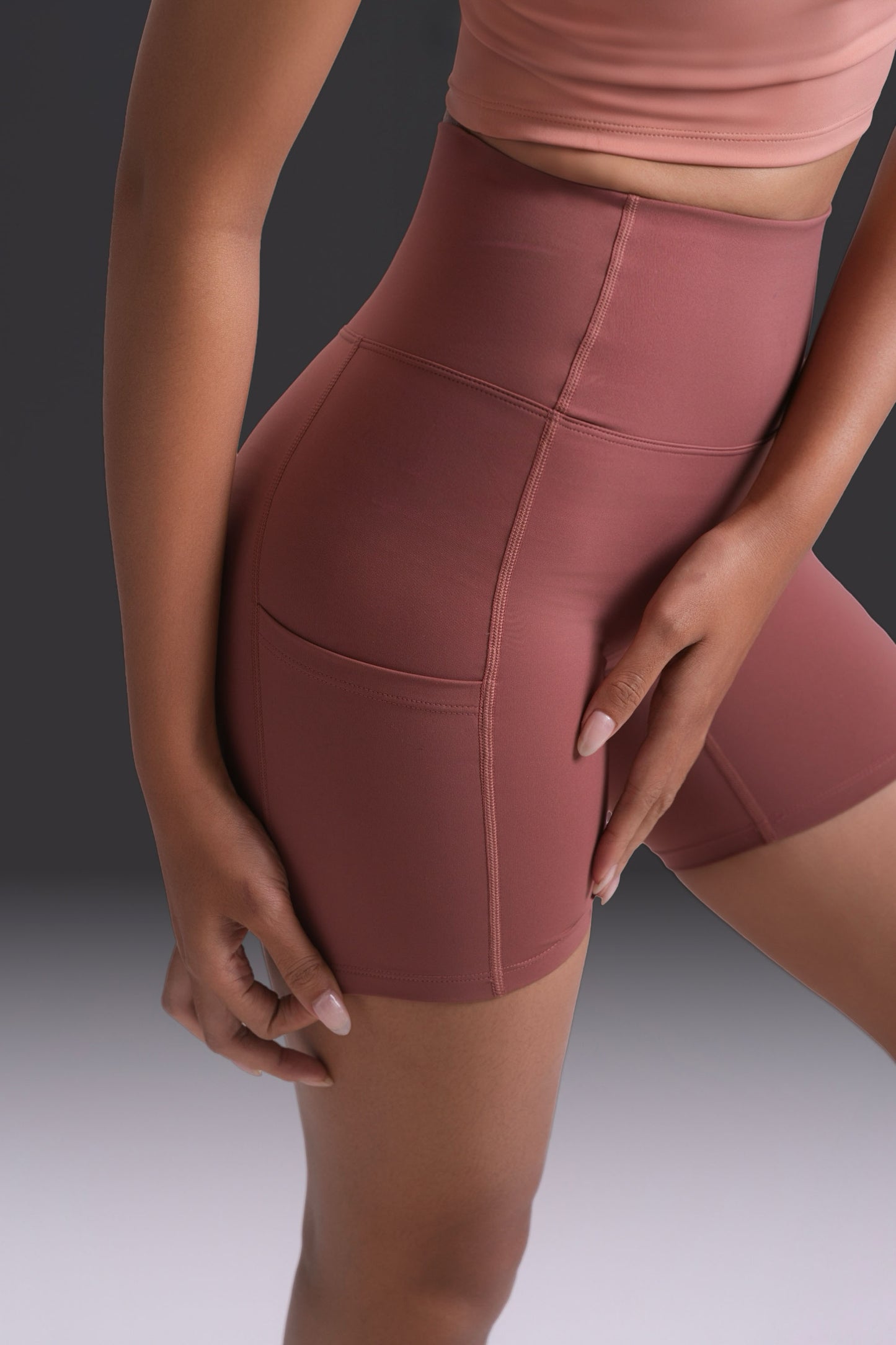 Motion Set Đùi - Đen