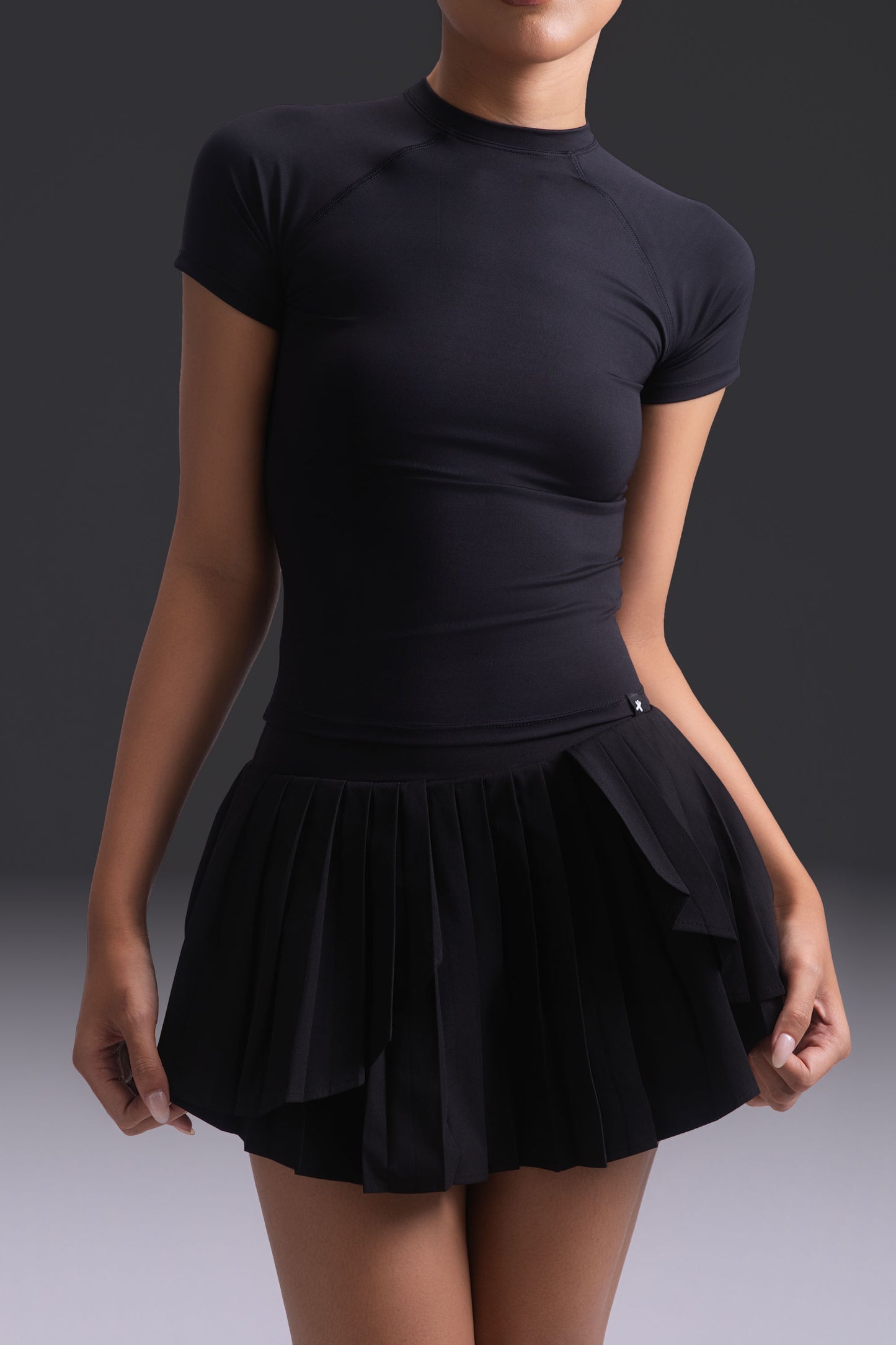 Laura Set - Trắng & Đen