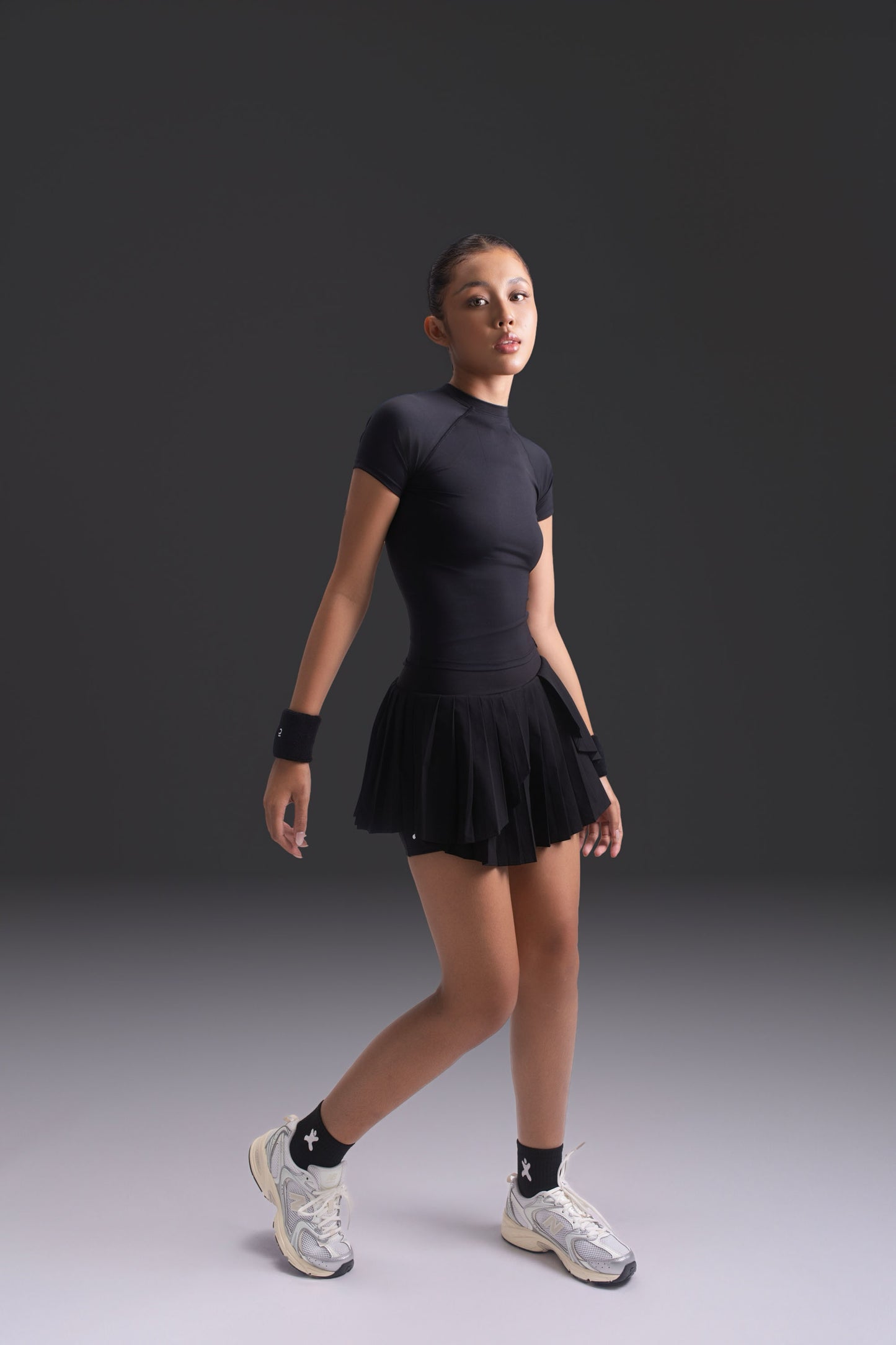 Laura Set - Trắng & Đen