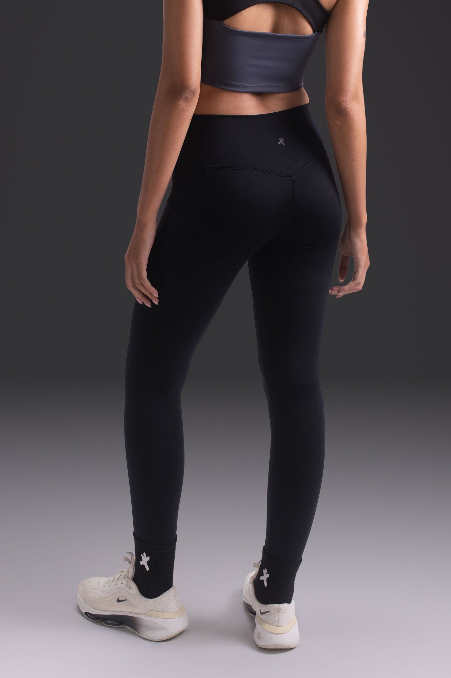 LEGGINGS - BLACK