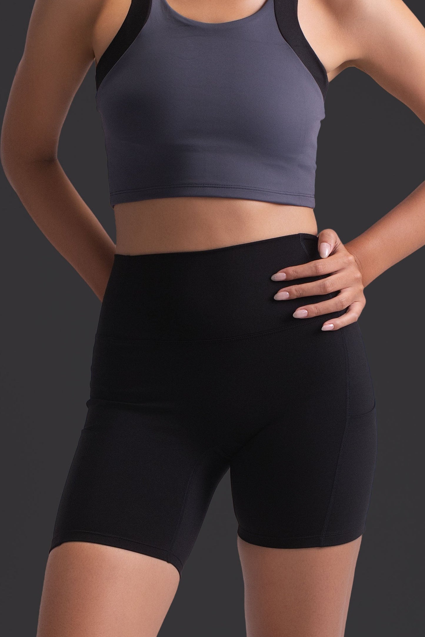 Motion Shorts - BLACK